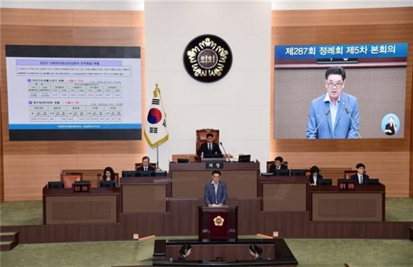 최영주 의원이 서울시의회 제287회 정례회 본회의에서 발언을 하고 있다.  ⓒ대한뉴스