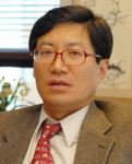 박기준 변호사 “대한민국 정치, 지역 정치가(3보)