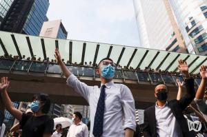 홍콩 정부, 시위 참여 공무원 ‘무조건 징계’ 강력 경고