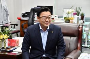 김성원 국회의원, 환경오염 우려에도 과대포장 문제 여전히 심각 지적!