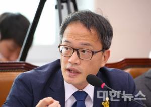 박주민 국회의원, 통신비 부담 완화하는 '공공와이파이법' 발의